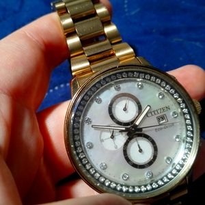 Citizen Eco-Drive Mother of Pearl Wrist Watch